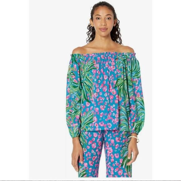 Lilly Pulitzer Tops - Lilly pulitzer multi color top. Overstock. Size xs